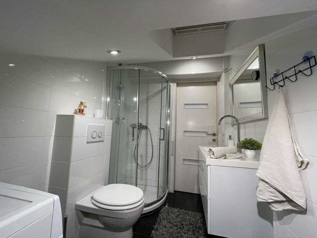 Apartman Rakovac Appartamento Karlovac Esterno foto