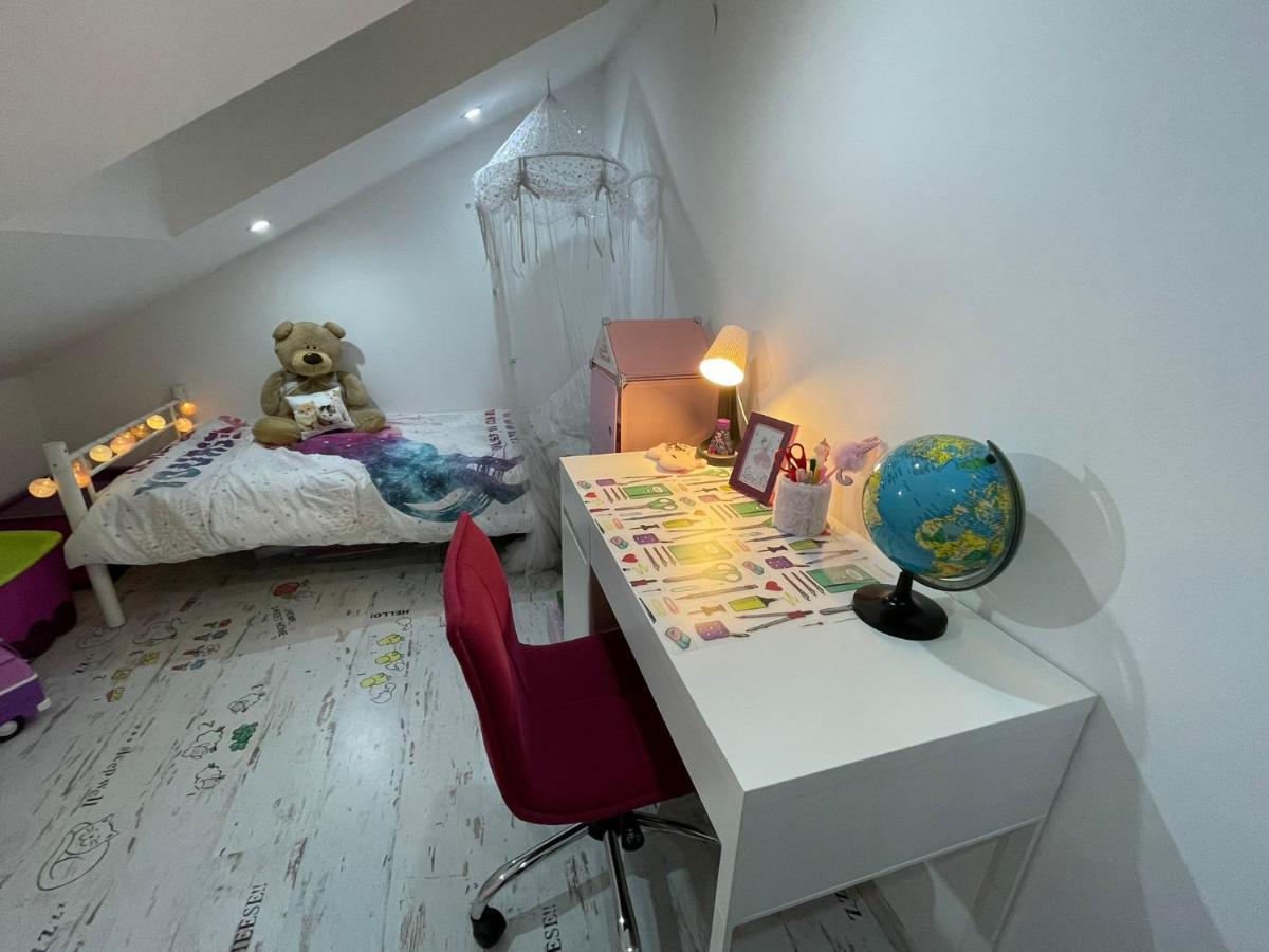 Apartman Rakovac Appartamento Karlovac Esterno foto
